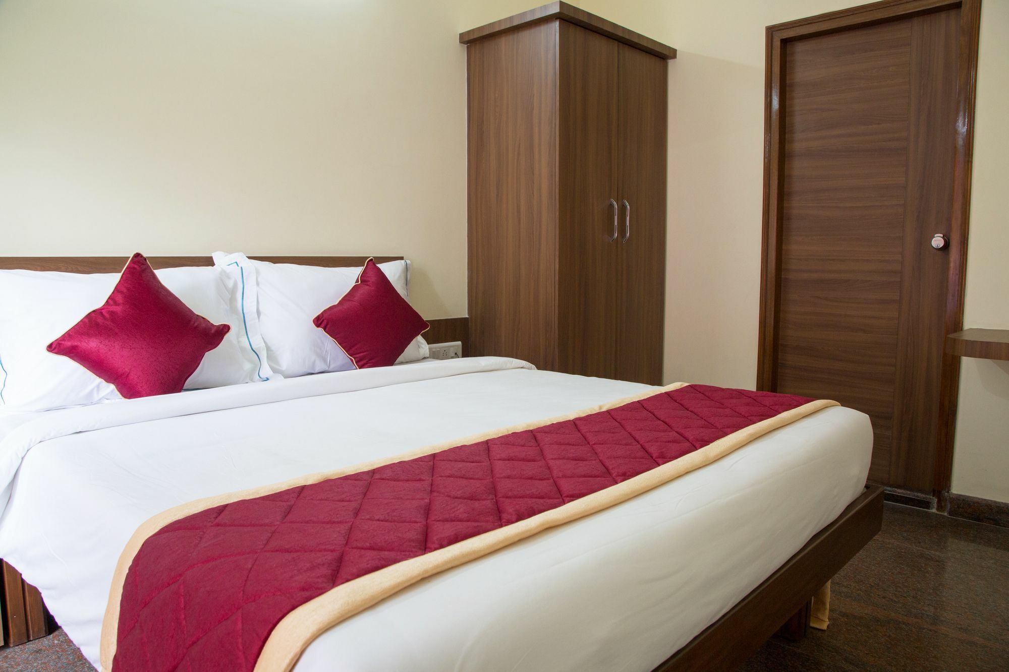 Hotel O Champion Comfort Near Hosahalli Metro Station Bangalore Dış mekan fotoğraf
